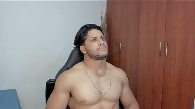 Evansdark1 online show from April 20, 11:39 pm