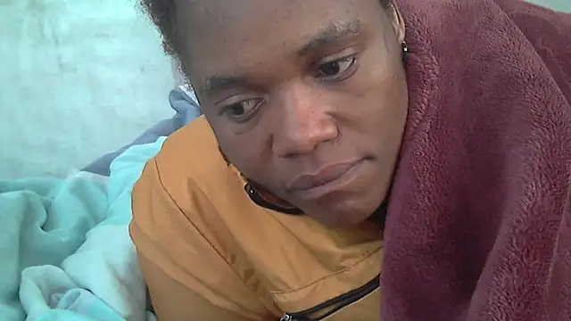 sexythae32 online show from September 11, 4:23 am