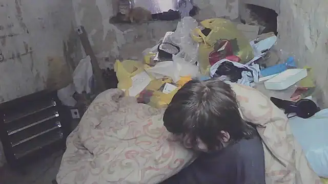 makarov1993 online show from April 20, 7:44 am