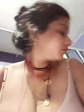 Snapshot of Hot_sonali chatting on October 21, 12:33 am Hot sonali online show from October 21, 12:33 am