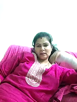 tamilaruvi online show from April 10, 10:03 pm