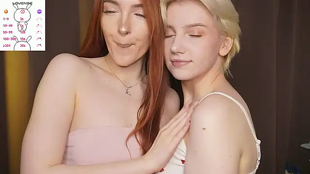 MaeEversley online show from April 8, 6:02 am