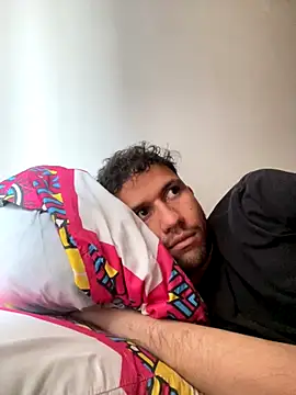 Michaell Spinelly online show from September 8, 4:39 pm