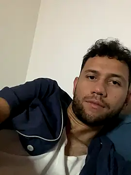 Michaell Spinelly online show from September 22, 3:19 am