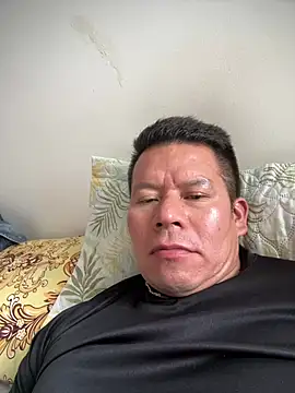 Snapshot of Manu0586 chatting on June 25, 2:32 pm Manu0586 online show from June 25, 2:32 pm