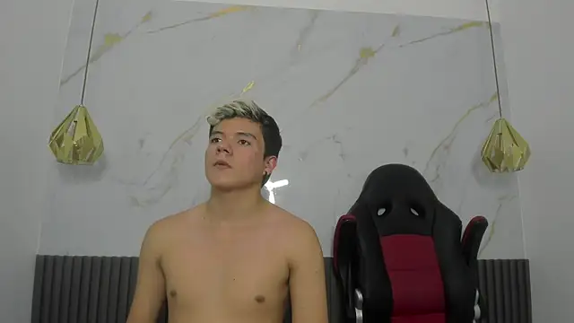 AndyFame1 online show from March 2, 6:04 pm