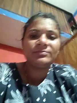 Snapshot of couple_71 chatting on June 27, 6:57 pm couple 71 online show from June 27, 6:57 pm