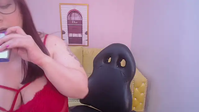 bellatrix ch online show from December 16, 4:23 pm