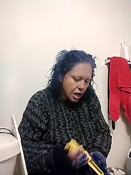 anonymity awaitsxh online show from November 8, 7:41 am