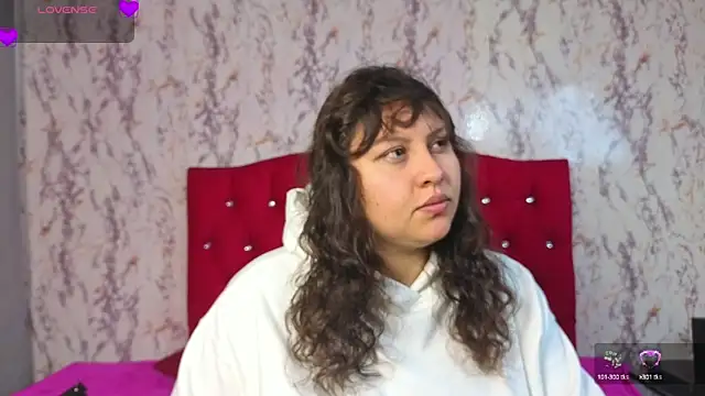 Snapshot of Larissa_Antonella chatting on September 30, 3:33 am Larissa Antonella online show from September 30, 3:33 am