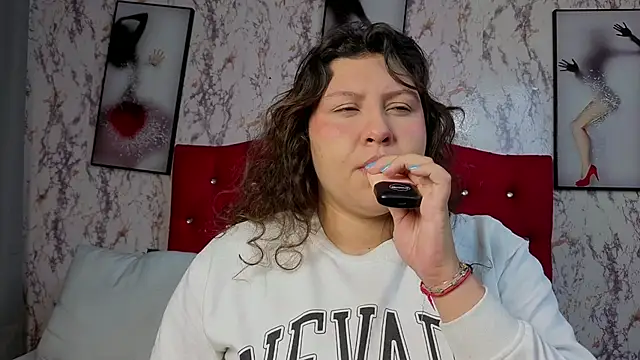 Larissa Antonella online show from February 13, 3:46 am