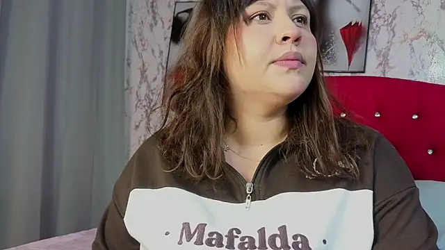 Snapshot of Larissa_Antonella chatting on May 16, 3:47 am Larissa Antonella online show from May 16, 3:47 am