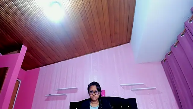 Snapshot of Azul_Moon chatting on September 21, 3:30 am Azul Moon online show from September 21, 3:30 am