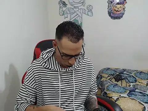 afrodit 25 online show from October 25, 8:00 am