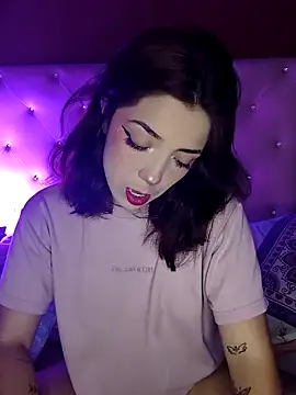 Snapshot of summi10 chatting on November 12, 10:52 pm summi10 online show from November 12, 10:52 pm