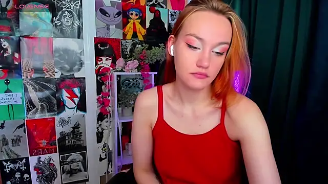 Snapshot of Ida_FaneStain chatting on October 1, 2:39 am Ida FaneStain online show from October 1, 2:39 am