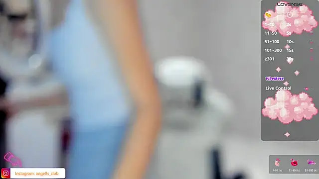 Idnkjustadeline online show from October 29, 11:34 am