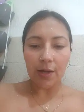 mafe velezzz online show from October 24, 1:07 pm