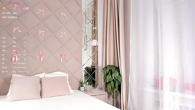 Nelly Kimm online show from March 22, 1:09 am