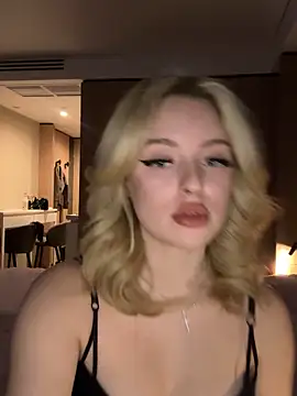 SexyEvaLips online show from May 15, 5:42 pm