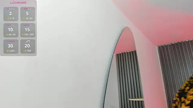 Snapshot of kiaratentation chatting on October 8, 8:39 pm kiaratentation online show from October 8, 8:39 pm