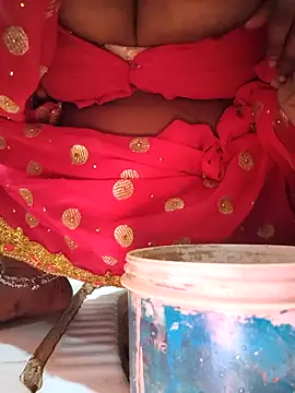 Dassing strip couple online show from March 30, 8:10 pm