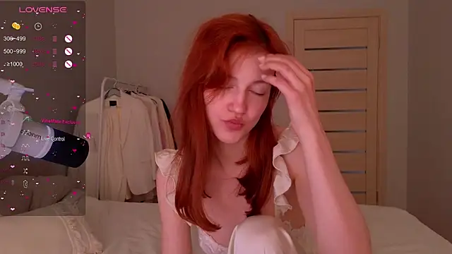 Snapshot of _Elen_Lilith_ chatting on June 7, 1:04 pm Elen Lilith online show from June 7, 1:04 pm