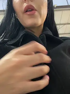 oh nina online show from November 7, 10:43 pm