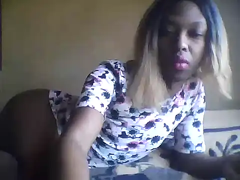 Snapshot of Blackyfreackygay chatting on June 30, 8:59 am Blackyfreackygay online show from June 30, 8:59 am