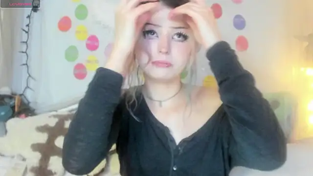 Snapshot of bunnyislewd chatting on March 7, 4:20 am bunnyislewd online show from March 7, 4:20 am