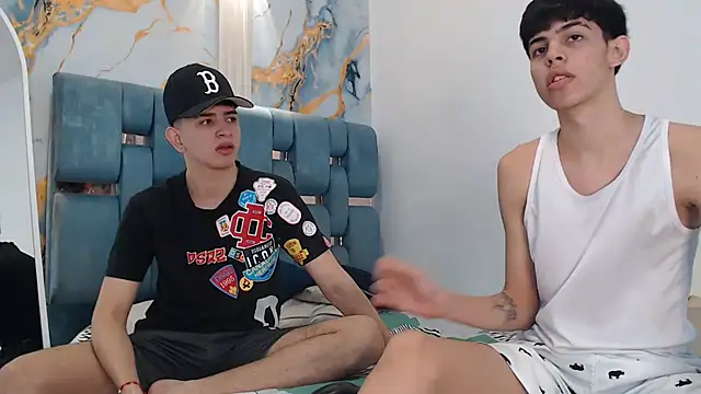 TWINKS FRIENDS online show from March 20, 1:27 pm