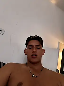 Hiroshi Shen online show from November 30, 10:03 pm