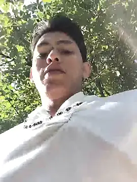 Snapshot of Hiroshi_Shen chatting on April 9, 1:16 pm Hiroshi Shen online show from April 9, 1:16 pm