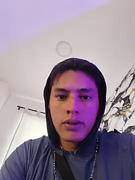 Snapshot of Hiroshi_Shen chatting on June 21, 12:19 pm Hiroshi Shen online show from June 21, 12:19 pm