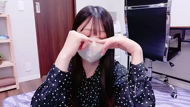 Snapshot of OSUSHI-CHAN chatting on October 1, 6:58 pm OSUSHI-CHAN online show from October 1, 6:58 pm