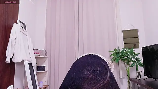 OSUSHI-CHAN online show from April 22, 5:03 pm