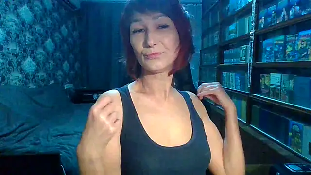 Snapshot of Pline1 chatting on July 10, 6:10 pm Pline1 online show from July 10, 6:10 pm