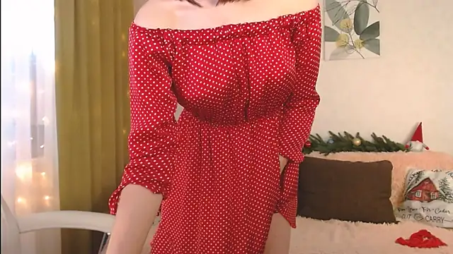 Snapshot of GoodGlamorGirl chatting on December 25, 7:35 am GoodGlamorGirl online show from December 25, 7:35 am