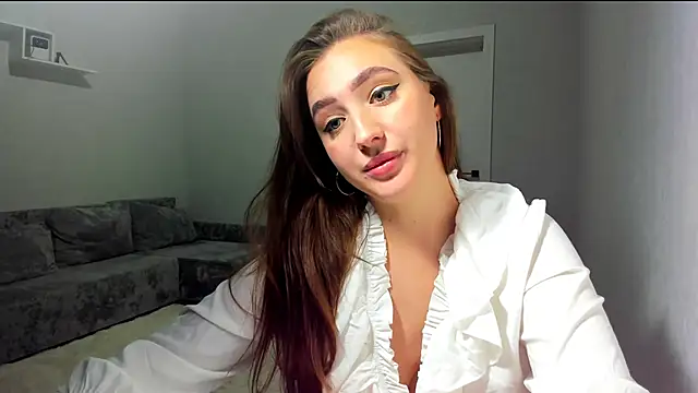 Wise Bunny online show from January 8, 8:00 pm