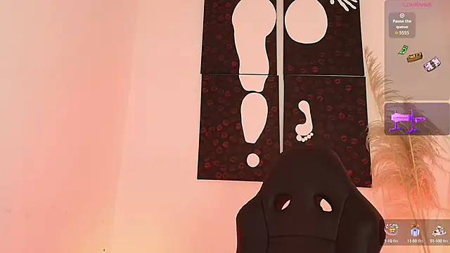 Snapshot of Iamlola_ chatting on September 25, 3:54 am Iamlola online show from September 25, 3:54 am