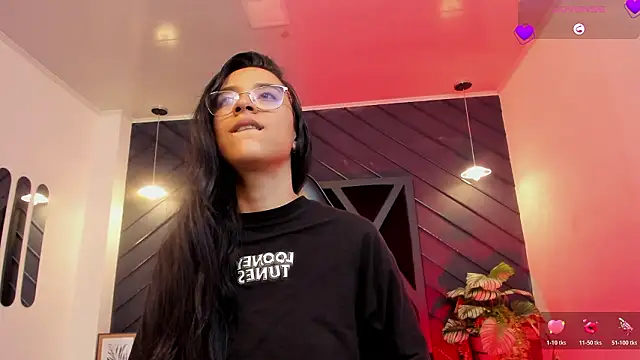 zoe martins  online show from February 2, 5:33 pm