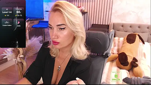 Snapshot of FreeBerryMILF chatting on July 14, 4:56 pm FreeBerryMILF online show from July 14, 4:56 pm