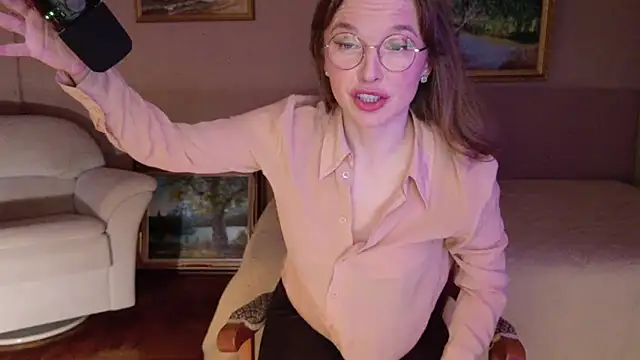 IkonaDidi online show from April 16, 4:41 pm