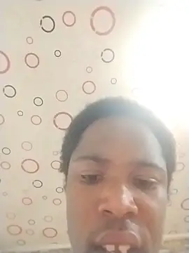 queemking online show from December 21, 12:07 am