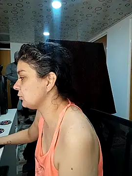 queemking online show from January 9, 1:19 am