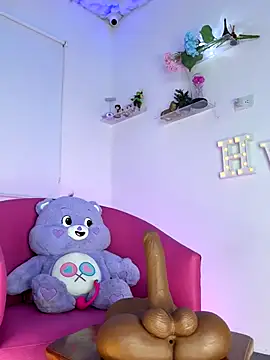 Snapshot of Helen_Vidall chatting on October 6, 3:48 am Helen Vidall online show from October 6, 3:48 am