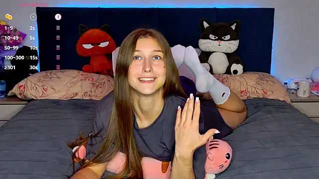 MissEmilyMiller online show from April 10, 5:28 pm