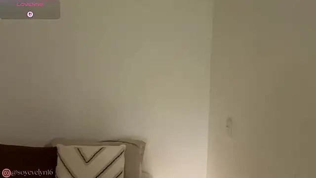 Evelyn  16 online show from December 2, 8:48 pm