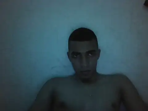 Snapshot of Sebas_0332 chatting on September 25, 9:51 pm Sebas 0332 online show from September 25, 9:51 pm