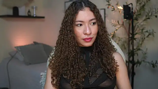 Snapshot of isabella-garcia- chatting on July 12, 1:24 pm isabella-garcia- online show from July 12, 1:24 pm